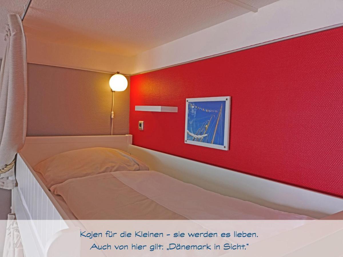 Fewo1846 Intermar - Kajuete Foerdeblick: Family-Friendly Studio with Sea View Balcony Gluecksburg Exterior photo