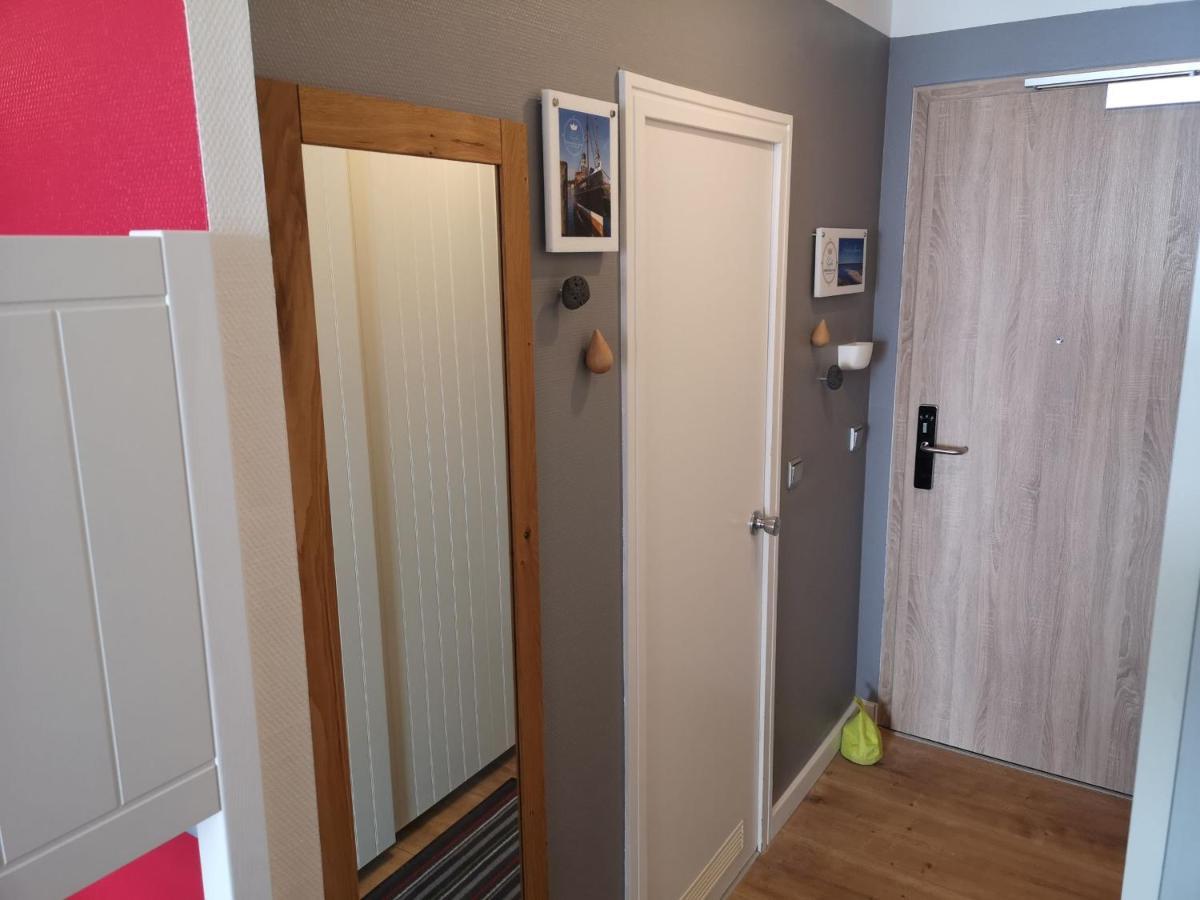 Fewo1846 Intermar - Kajuete Foerdeblick: Family-Friendly Studio with Sea View Balcony Gluecksburg Exterior photo